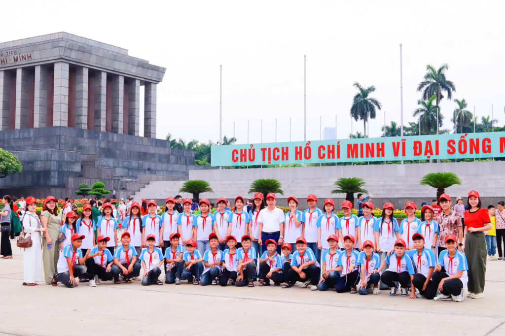 du-lich-sao-viet-travel-36-hoat-dong-trai-nghiem-ngoai-khoa